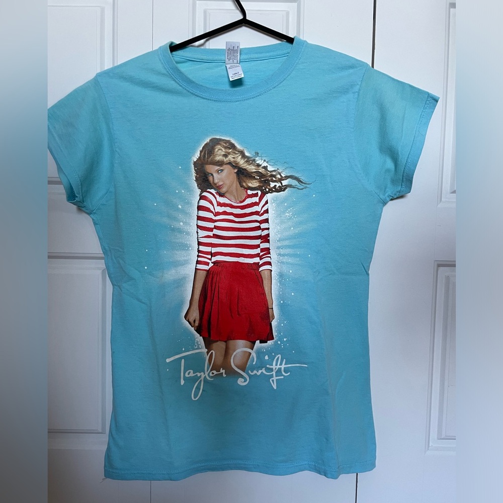 Taylor Swift 2011 Speak Now Tour North America Double-Sided T-Shirt